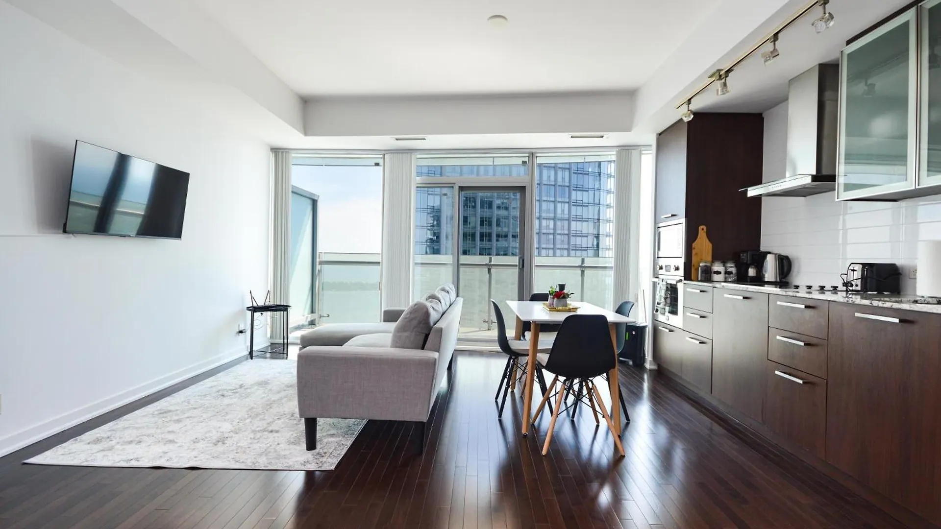 Downtown Toronto Condo Canada